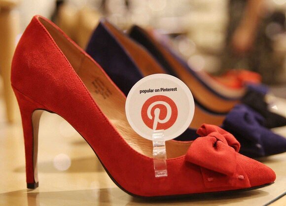 Pinterest logo met schoen